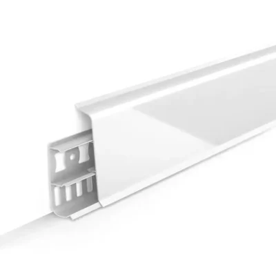 plintus deconika 70 001 g belyj gljancevyj s liniej .webp